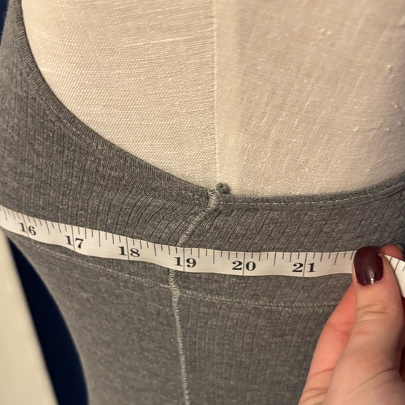 Aeropostale Gray Lace Trim Tank Top - Picture 4 of 6